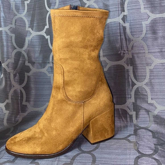 Charles David Suede Boots - Picture 3 of 6